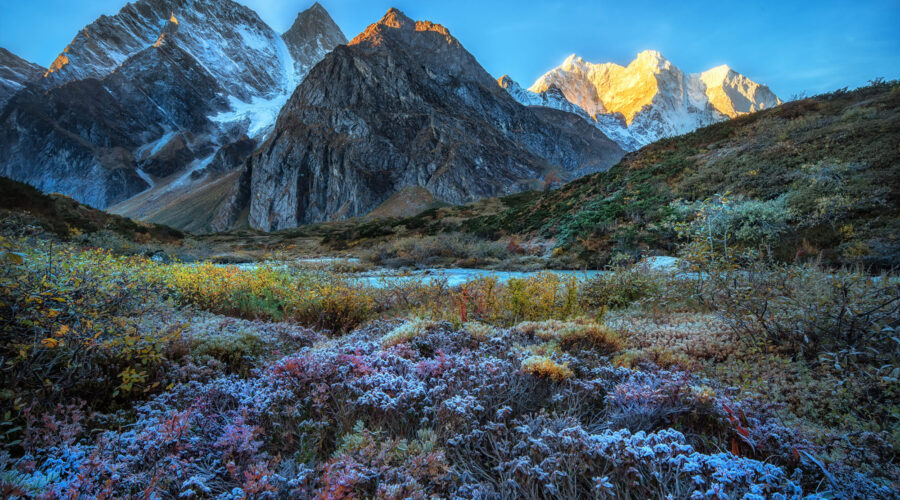 Kangshung Valley Trekking
